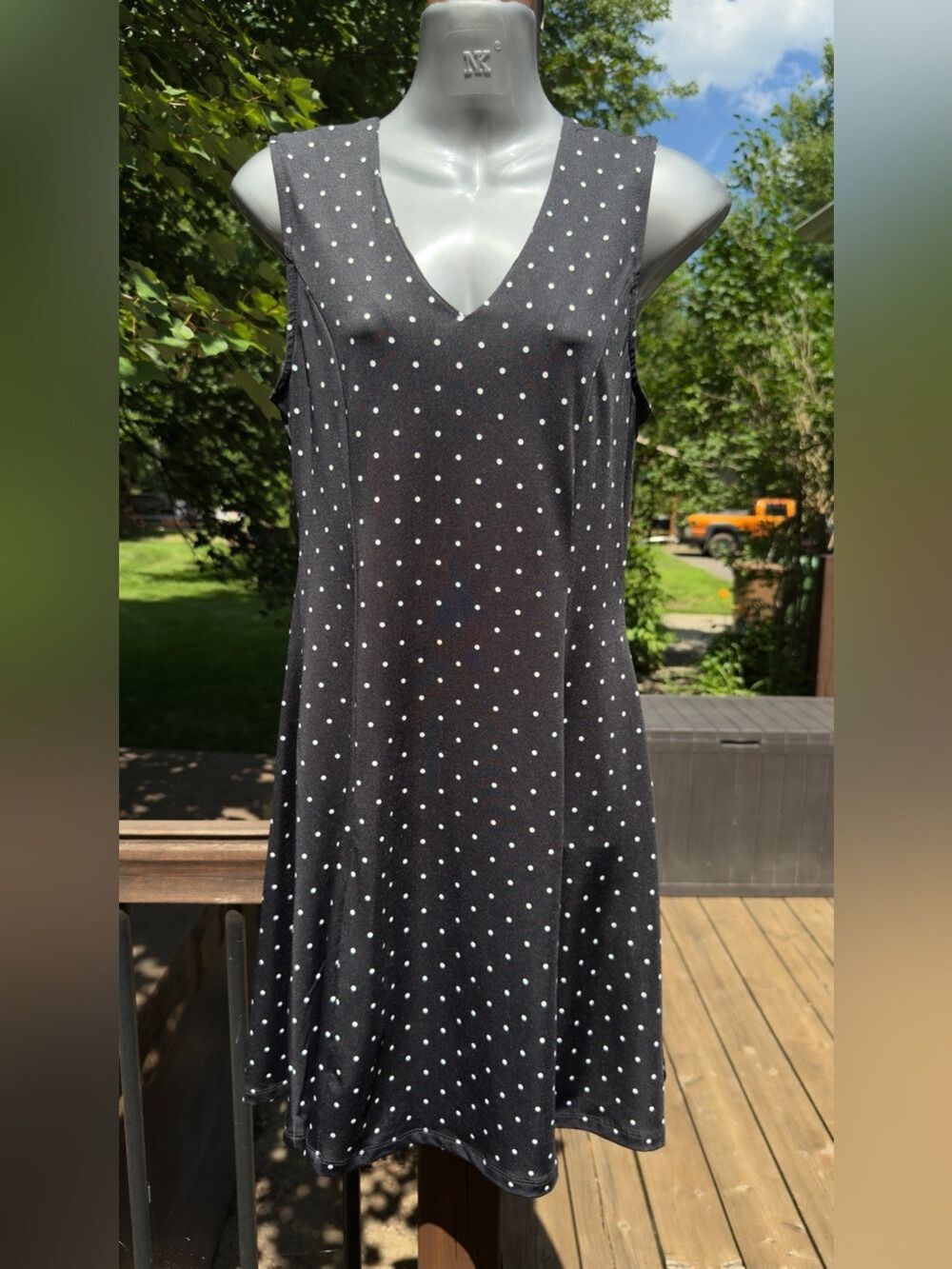 •Colori Black White Polka Dot Sleeveless Dress Medium Made in Canada - Picture 4 of 10